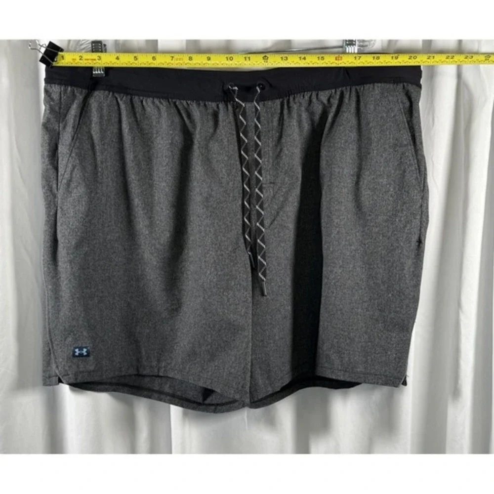 Under Armour Loose Fit Athletic Shorts Gray Heather XXL Beach Resortwear 87-26‎